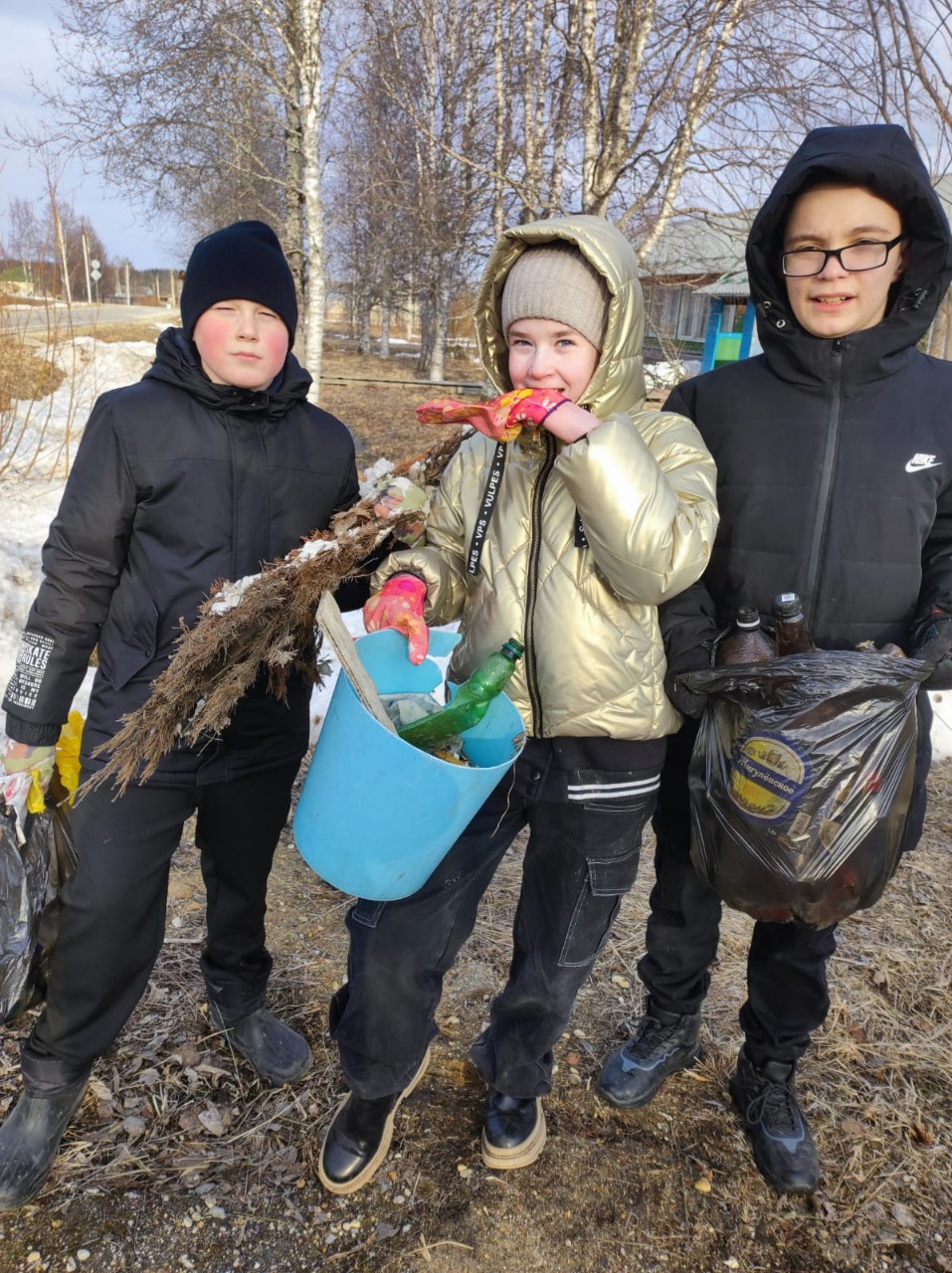 kLNdg7_NlII.jpg
